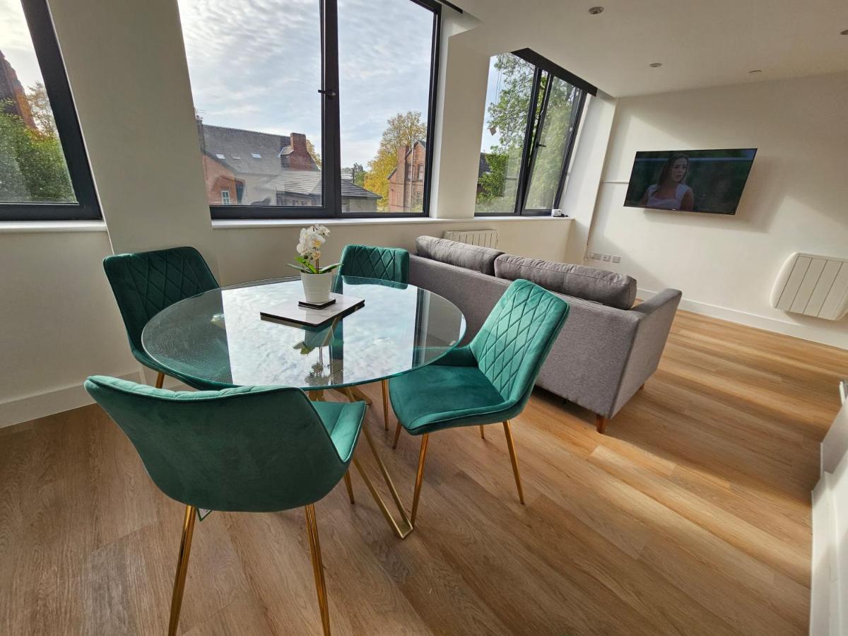 Brand New Trafford Apartment マンチェスター エクステリア 写真